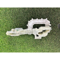 Кронштейн ручки дверей