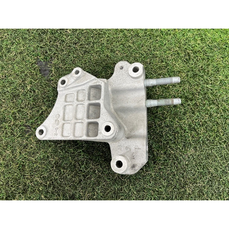 Кронштейн подушки двигателя (кронштейны двигателя) Hyundai Santa Fe TM 2019 2.4GDI 216702GGB1