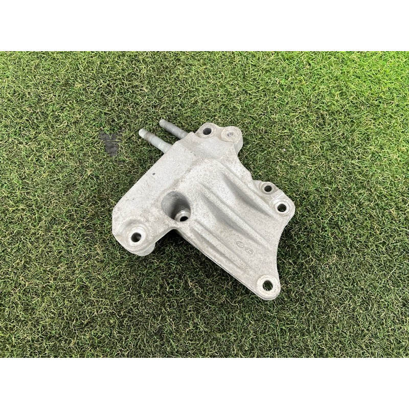 Кронштейн подушки двигателя (кронштейны двигателя) Hyundai Santa Fe TM 2019 2.4GDI 216702GGB1