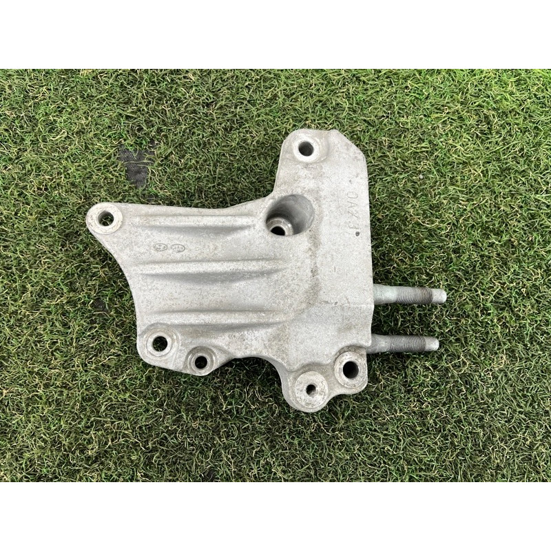 Кронштейн подушки двигателя (кронштейны двигателя) Hyundai Santa Fe TM 2019 2.4GDI 216702GGB1