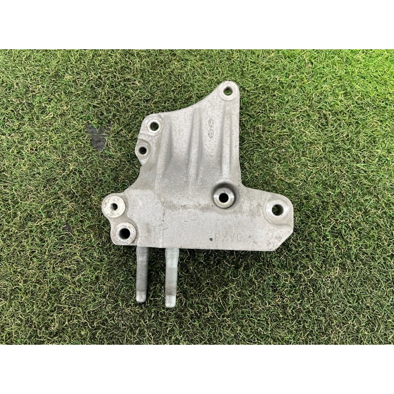 Кронштейн подушки двигателя (кронштейны двигателя) Hyundai Santa Fe TM 2019 2.4GDI 216702GGB1