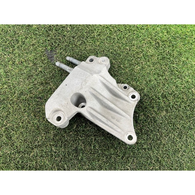 Кронштейн подушки двигателя (кронштейны двигателя) Hyundai Santa Fe TM 2019 2.4GDI 216702GGB1