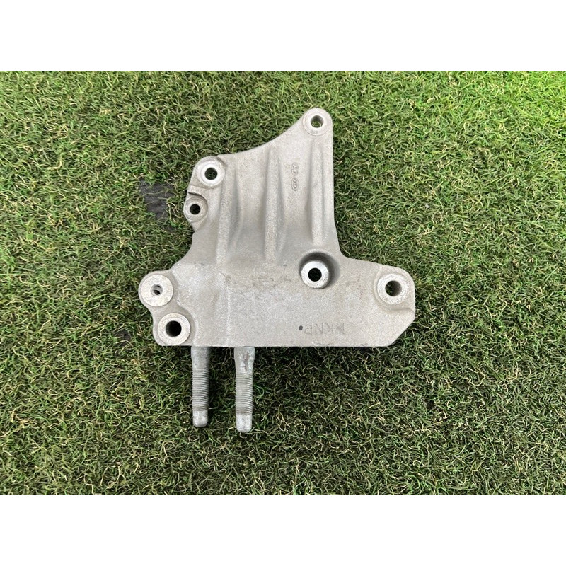 Кронштейн подушки двигателя (кронштейны двигателя) Hyundai Santa Fe TM 2019 2.4GDI 216702GGB1