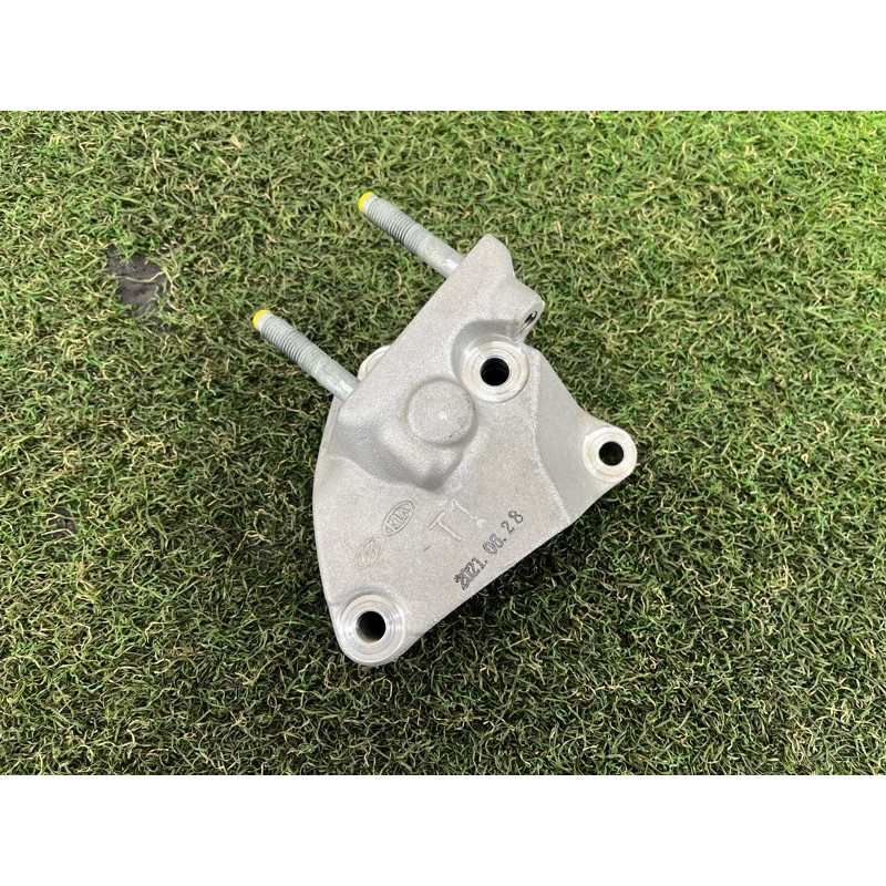 Кронштейн подушки двигателя (кронштейны двигателя) Hyundai Ioniq AE 2021 1.6 Hybrid 2167003HA1