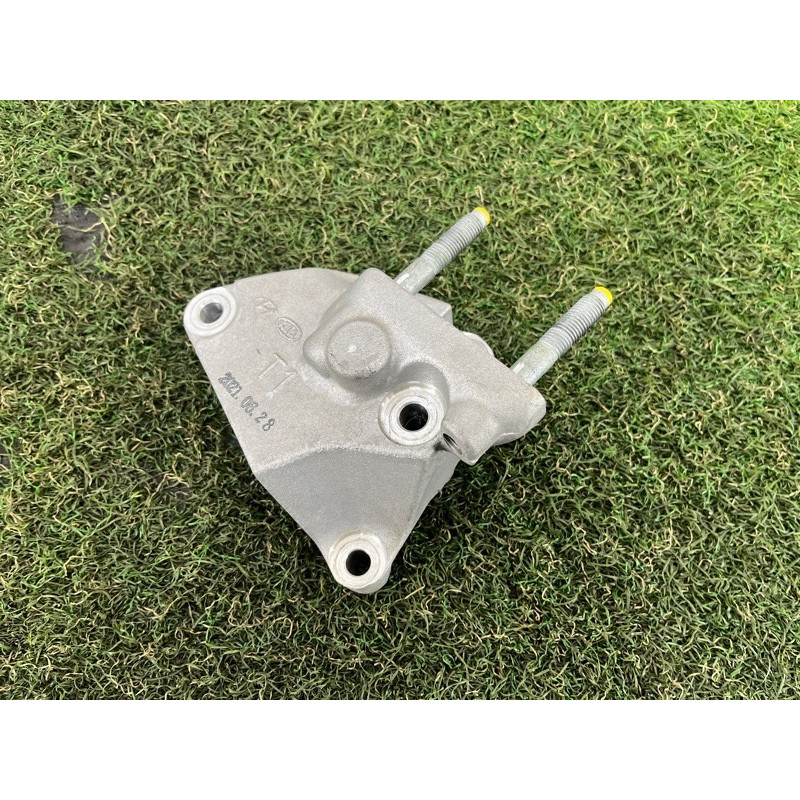 Кронштейн подушки двигателя (кронштейны двигателя) Hyundai Ioniq AE 2021 1.6 Hybrid 2167003HA1