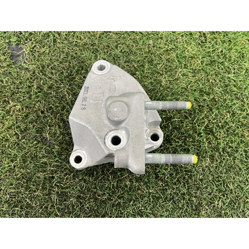 Кронштейн подушки двигателя (кронштейны двигателя) Hyundai Ioniq AE 2021 1.6 Hybrid 2167003HA1