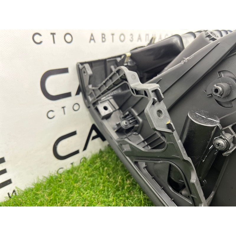 Бардачок (салон) Hyundai Santa Fe TM 2019 2.0 GDi Turbo 84760S2100NNB