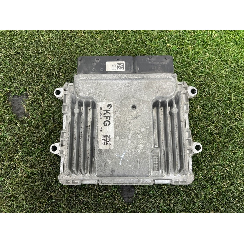 Блок управления двигателем (электрика / блок управления) Hyundai Ioniq AE 2021 1.6 Hybrid 3911003932