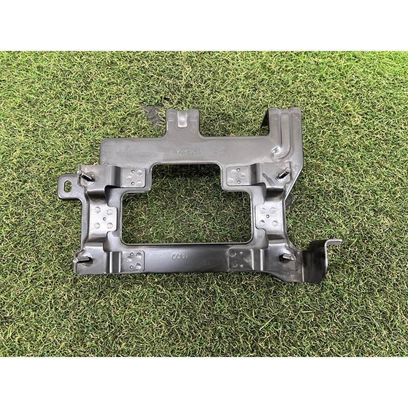 Кронштейн блока управления двигателем (кузов и элементы) Hyundai Ioniq AE 2021 1.6 Hybrid 3911203HE3