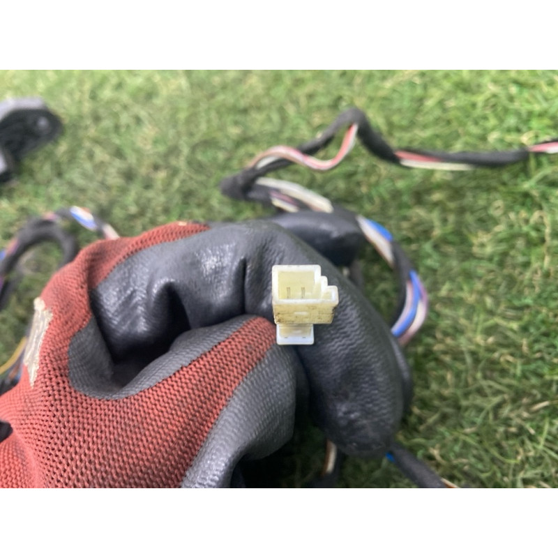 Проводка дверная (электрика) BMW 3-series E90 2006 N46B20 61126938226