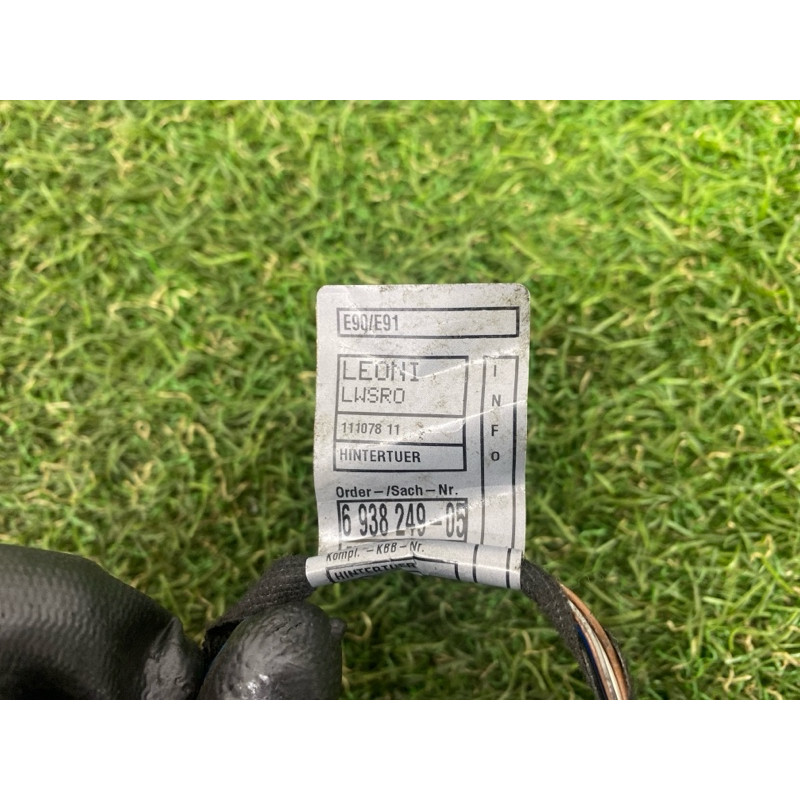 Проводка дверная (электрика) BMW 3-series E90 2006 N46B20 61126938226