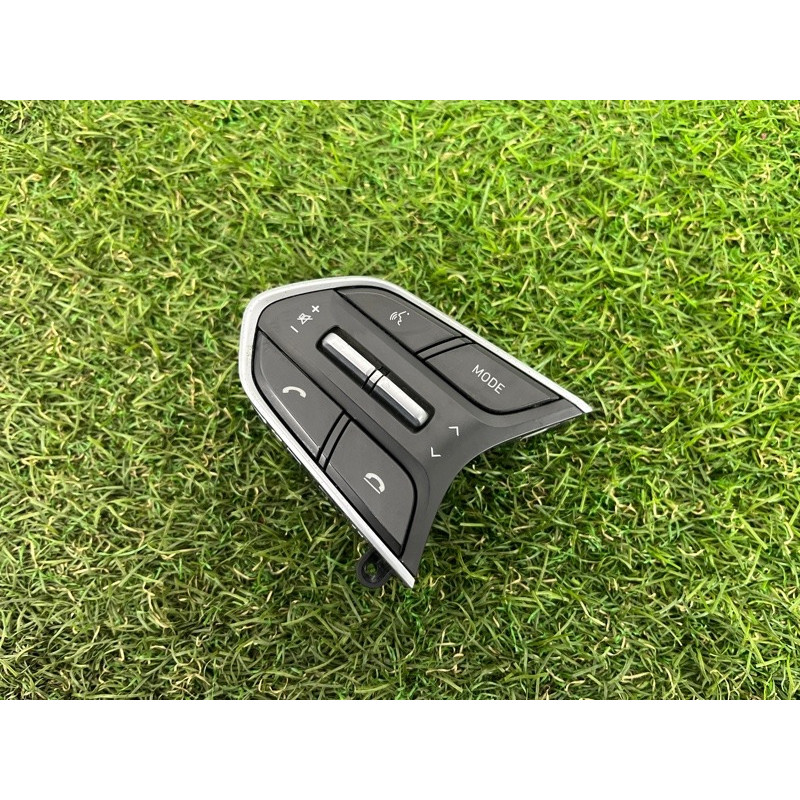 Кнопки керма (електрика / кнопки) Hyundai Santa Fe TM 2019 2.4GDI 96710S1030VCS