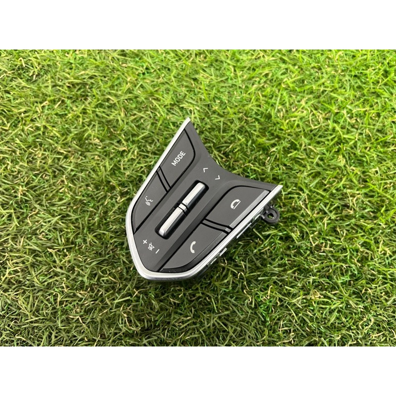 Кнопки руля (электрика / кнопки) Hyundai Santa Fe TM 2019 2.0 GDi Turbo 96710S1030VCS