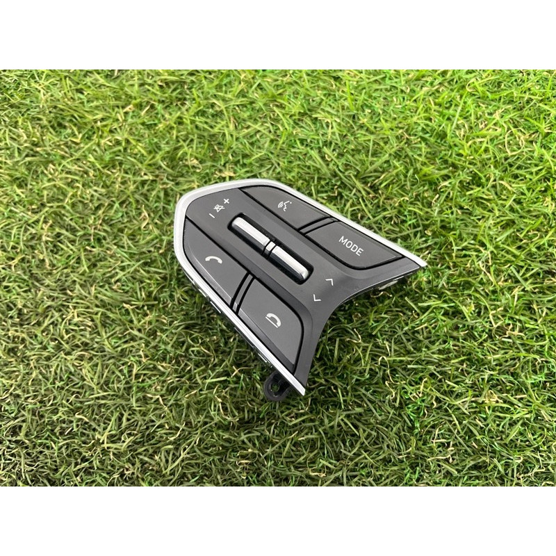 Кнопки руля (электрика / кнопки) Hyundai Santa Fe TM 2019 2.0 GDi Turbo 96710S1030VCS