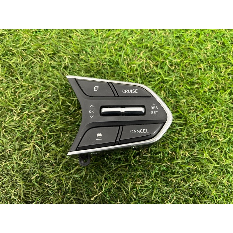 Кнопки руля (электрика / кнопки) Hyundai Santa Fe TM 2019 2.0 GDi Turbo 96720S1130