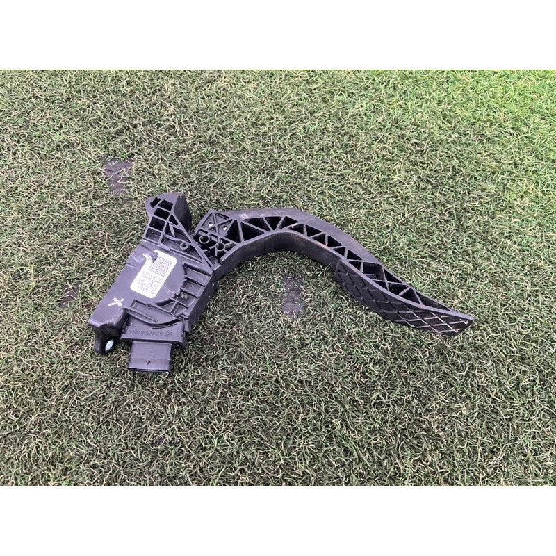 Педаль газа (электрика двигателя) AUDI A4 B9 2017 2.0 8W1723523