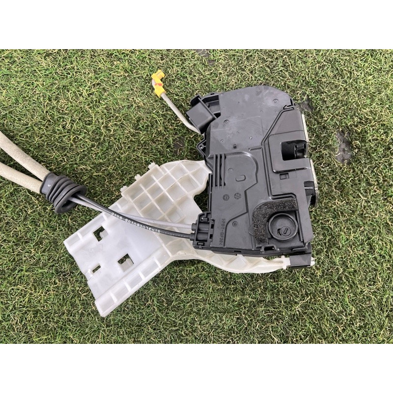 Замок двери (кузов и элементы) Hyundai Santa Fe TM 2019 2.4GDI 81420S1010