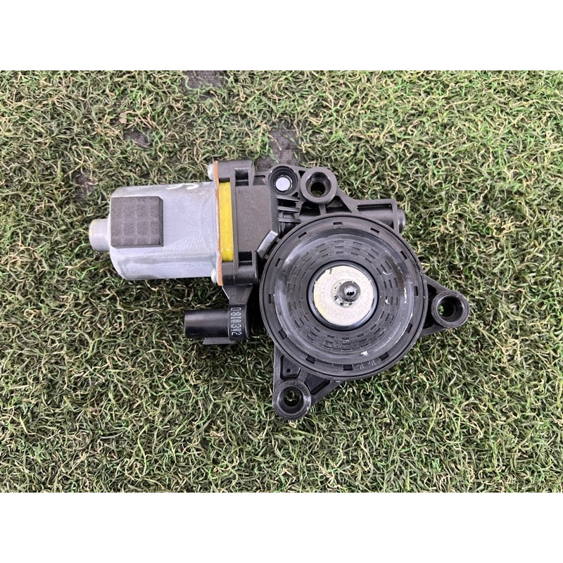 Мотор стеклоподъемника (электрика) Hyundai Santa Fe TM 2019 2.4GDI 83460S1000