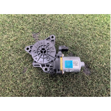 Мотор стеклоподъемника