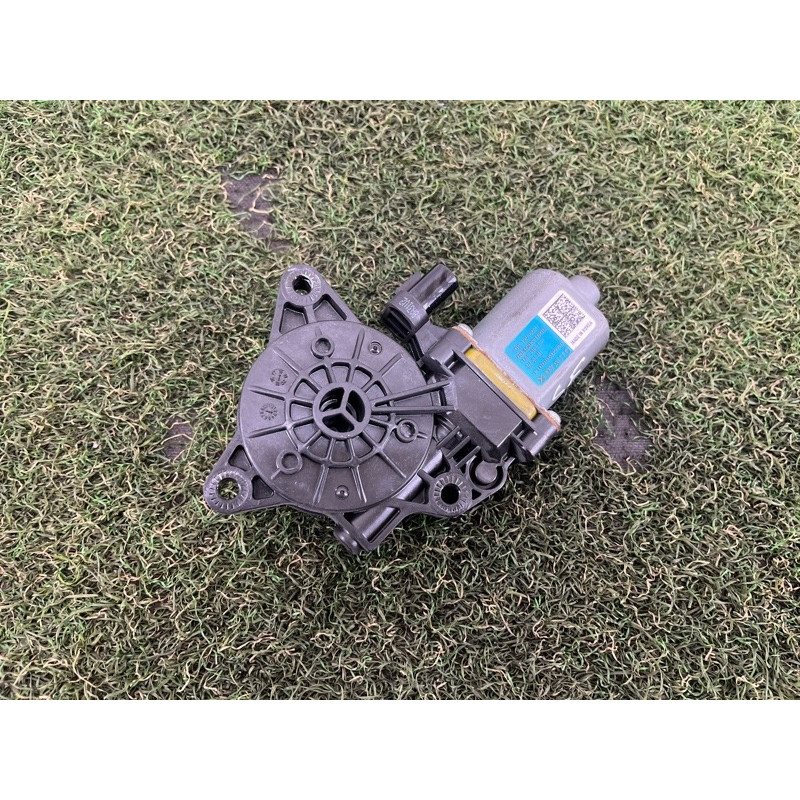 Мотор стеклоподъемника (электрика) Hyundai Santa Fe TM 2019 2.4GDI 83450S1000