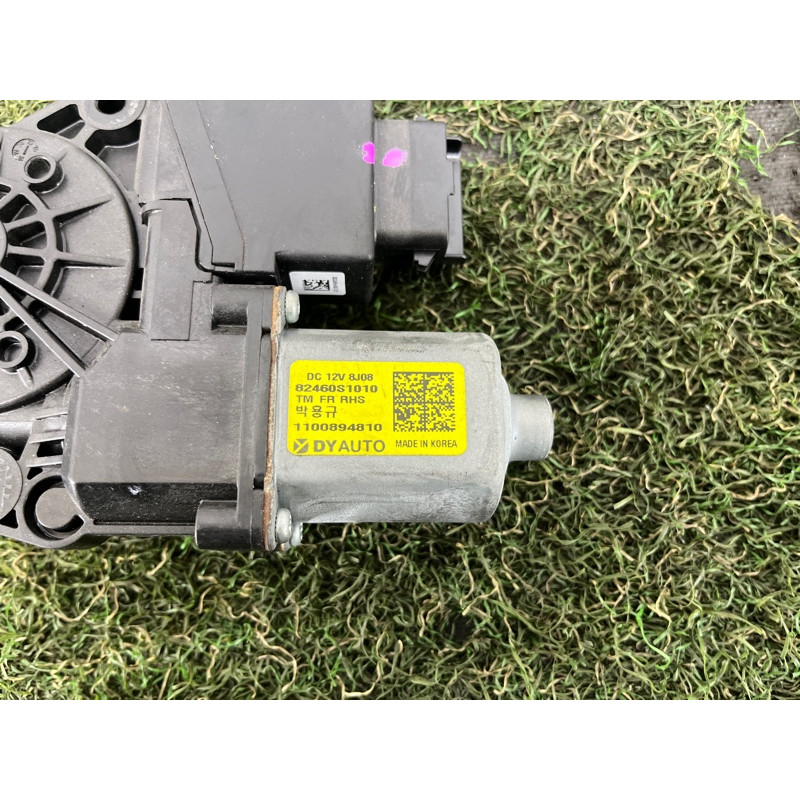 Мотор стеклоподъемника (электрика) Hyundai Santa Fe TM 2019 2.4GDI 82460S1010