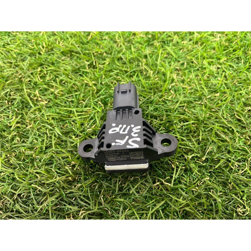 Датчик удару дверей (airbag/безопасность) Hyundai Santa Fe TM 2019 2.0 GDi Turbo 95930S1000