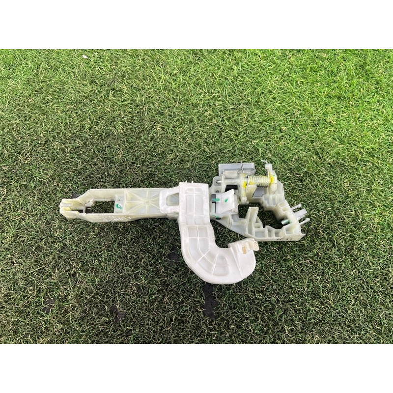 Кронштейн ручки двери (кузов и элементы) Hyundai Ioniq AE 2021 1.6 Hybrid 83655G2000