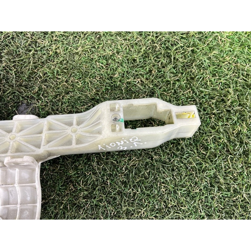 Кронштейн ручки двери (кузов и элементы) Hyundai Ioniq AE 2021 1.6 Hybrid 83655G2000