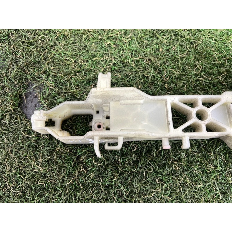 Кронштейн ручки двери (кузов и элементы) Hyundai Santa Fe TM 2019 2.4GDI 82665S1100