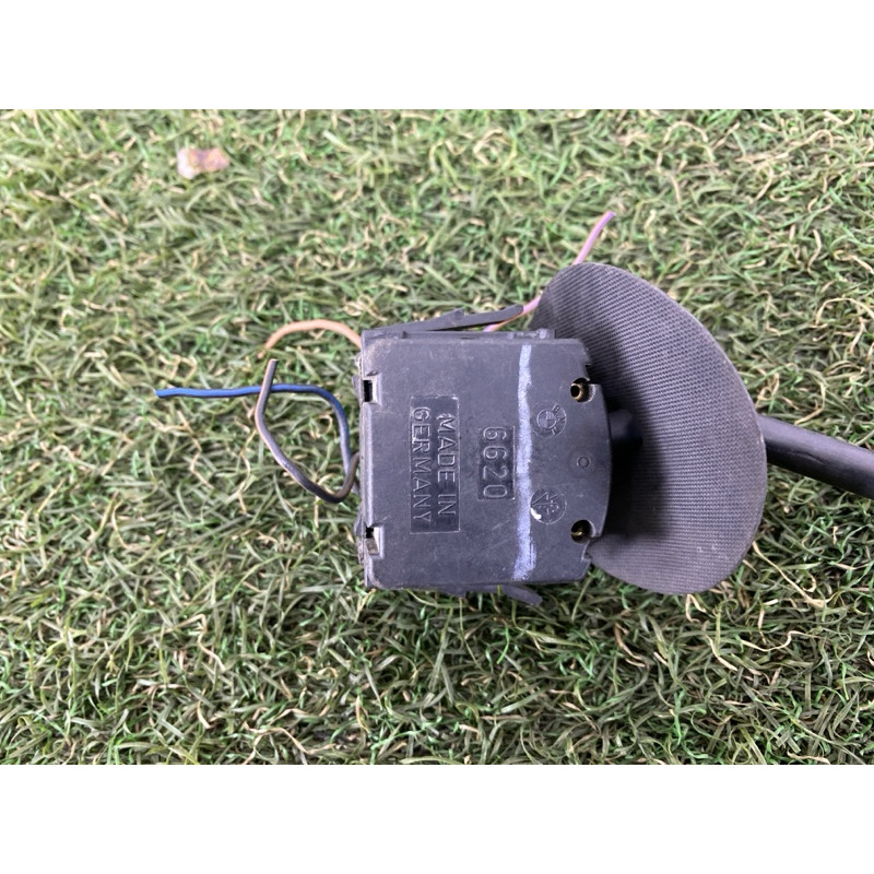 Перемикач двірників (електрика) BMW 5-series E34 1994 M50B25 61311391306