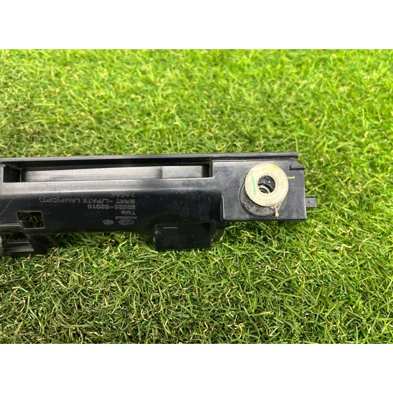 Панель подсветки номера (кузов и элементы) Hyundai Santa Fe TM 2019 2.0 GDi Turbo 92535S2010