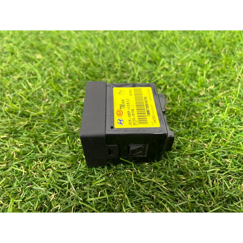 Гнездо USB/AUX (электрика) Hyundai Santa Fe TM 2019 2.4GDI 96120S11004X