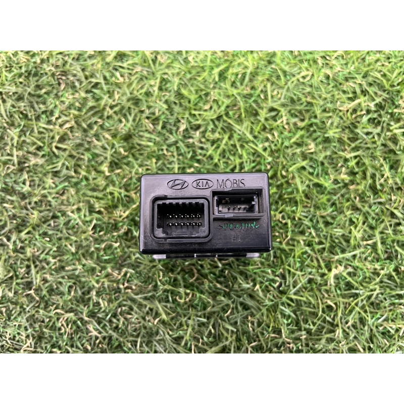 Гнездо USB/AUX (электрика) Hyundai Santa Fe TM 2019 2.4GDI 96120S11004X