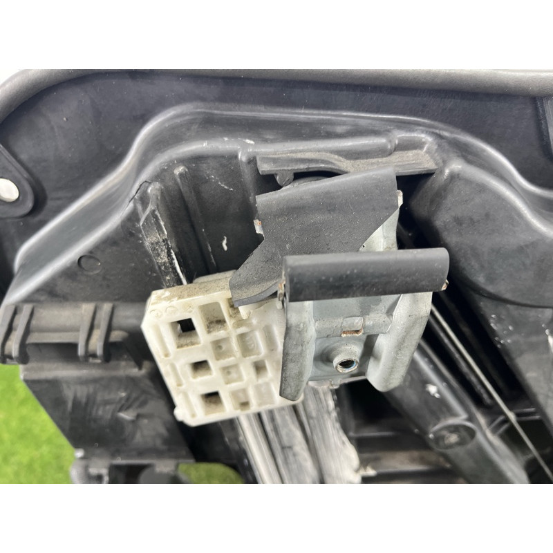 Механізм склопідйомника (кузов і елементи) Hyundai Santa Fe TM 2019 2.4GDI 82481S2000