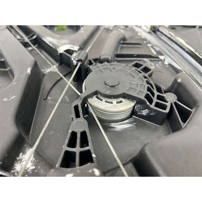 Механізм склопідйомника (кузов і елементи) Hyundai Santa Fe TM 2019 2.4GDI 82481S2000
