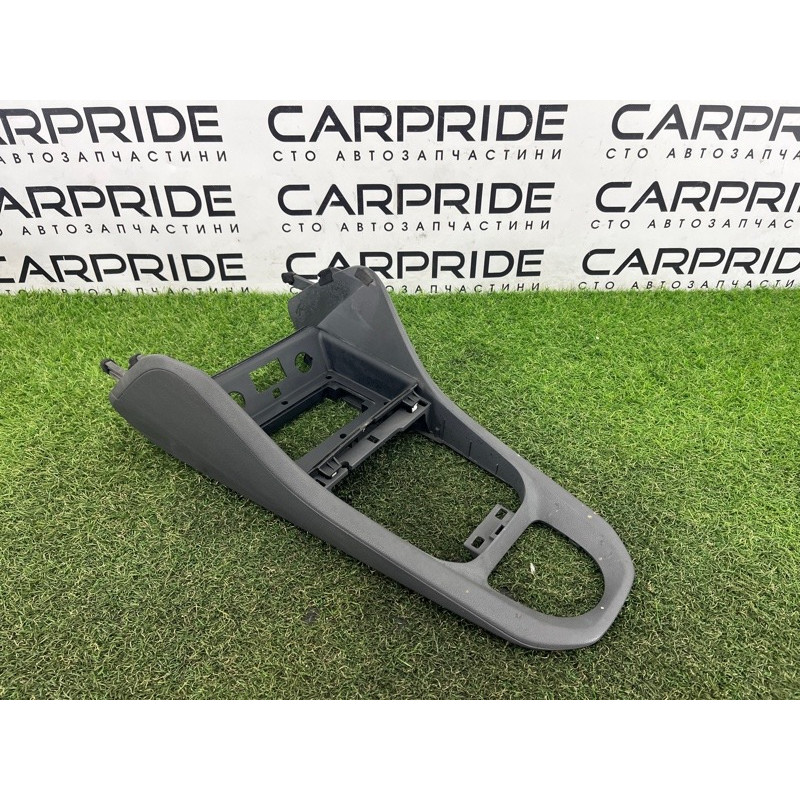 Накладка центральной консоли (салон) Hyundai Ioniq AE 2021 1.6 Hybrid 84616G2000T9Y