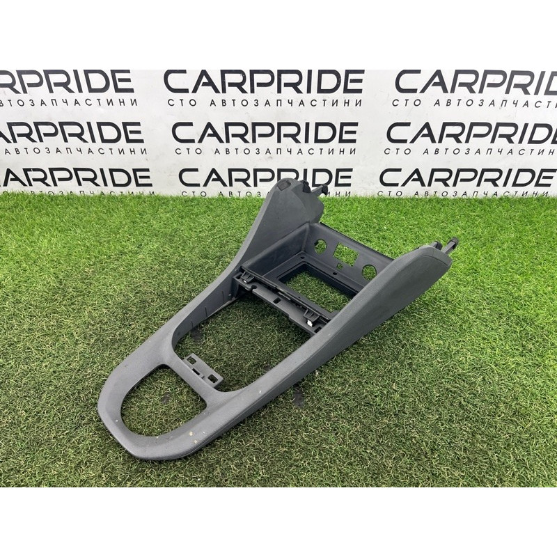 Накладка центральной консоли (салон) Hyundai Ioniq AE 2021 1.6 Hybrid 84616G2000T9Y