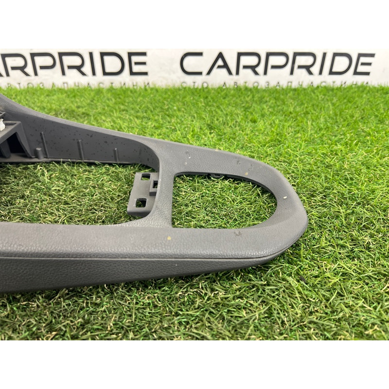 Накладка центральной консоли (салон) Hyundai Ioniq AE 2021 1.6 Hybrid 84616G2000T9Y