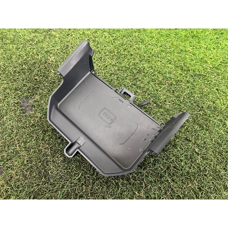 Блок управління бездротовою зарядкою (електрика / блок управління) BMW 5-series G30 2017 2.0 B46B20 84109442422