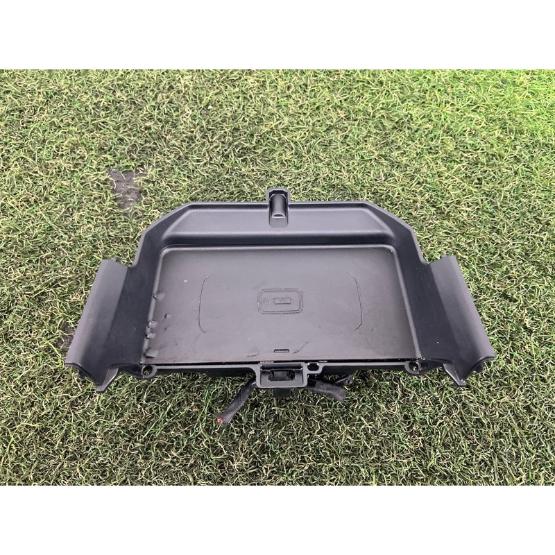 Блок управління бездротовою зарядкою (електрика / блок управління) BMW 5-series G30 2017 2.0 B46B20 84109442422