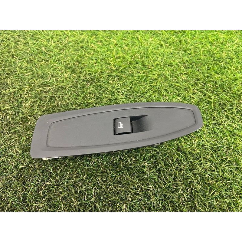 Кнопка стеклоподъемника (электрика / кнопки) BMW 2-series F22 2015 2.0 61319208107