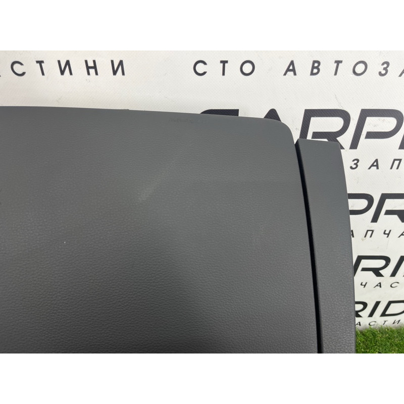 Бардачок (салон) AUDI A3 8V 2018 2.0 CZRA 8V5880302A6PS