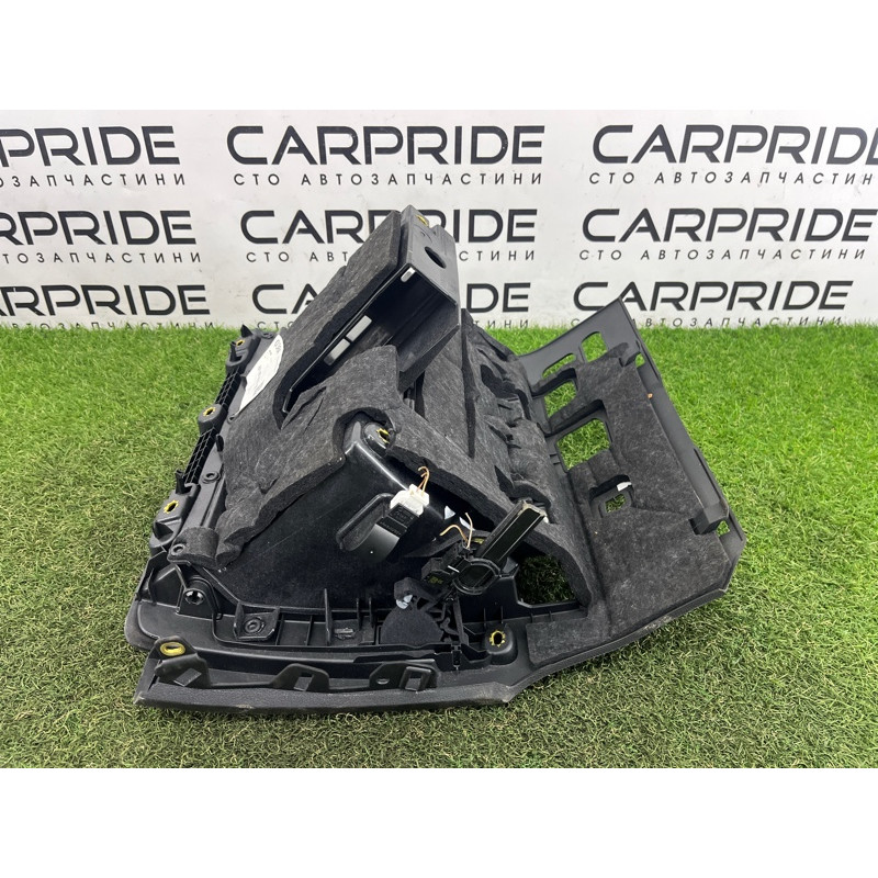 Бардачок (салон) AUDI A3 8V 2018 2.0 CZRA 8V5880302A6PS