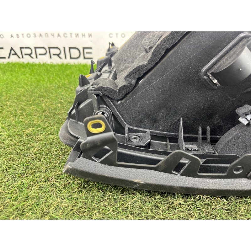 Бардачок (салон) AUDI A3 8V 2018 2.0 CZRA 8V5880302A6PS