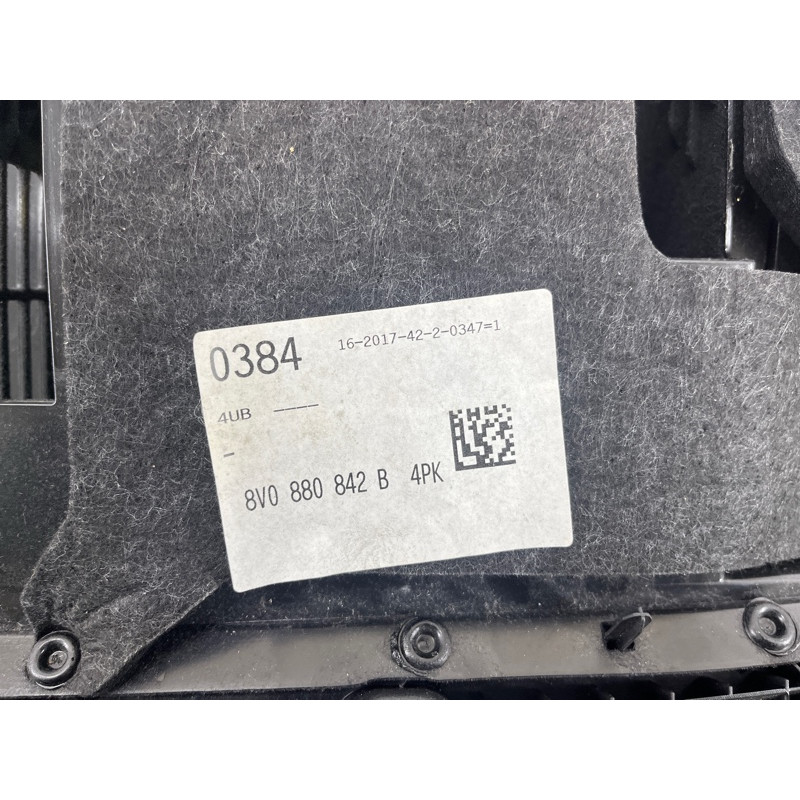 Бардачок (салон) AUDI A3 8V 2018 2.0 CZRA 8V5880302A6PS