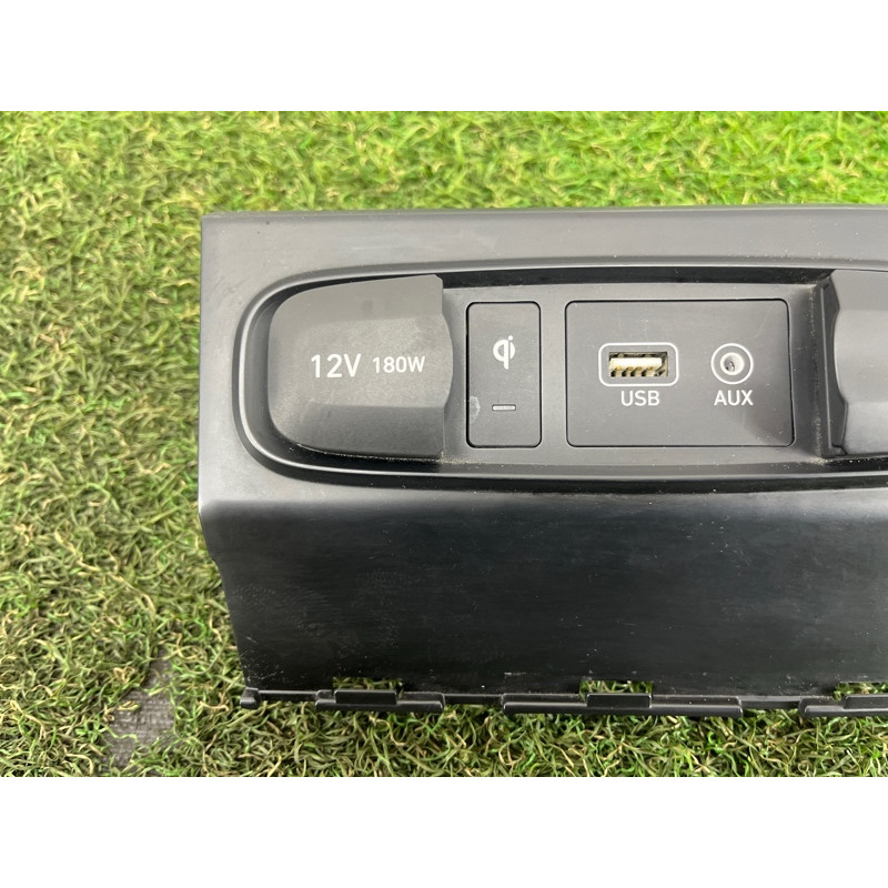 Гнездо USB/AUX (электрика) Hyundai Santa Fe TM 2019 2.0 GDi Turbo 84630S20004X