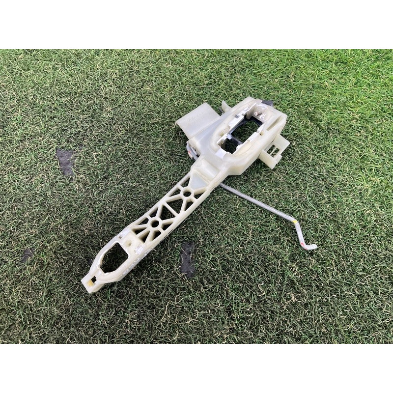 Кронштейн ручки двери (кузов и элементы) Hyundai Santa Fe TM 2019 2.4GDI 83655S1000