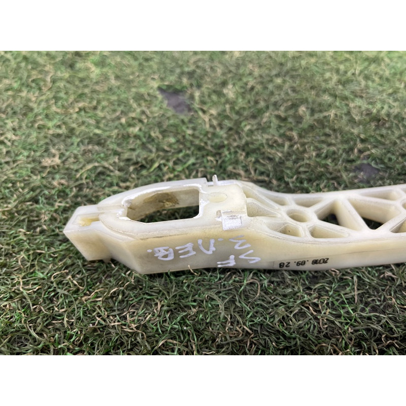 Кронштейн ручки двери (кузов и элементы) Hyundai Santa Fe TM 2019 2.4GDI 83655S1000