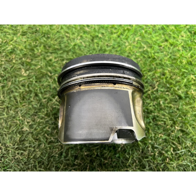 Поршень (двигатель и элементы) Volkswagen Touareg II NF 2013 3.0 059107065FD