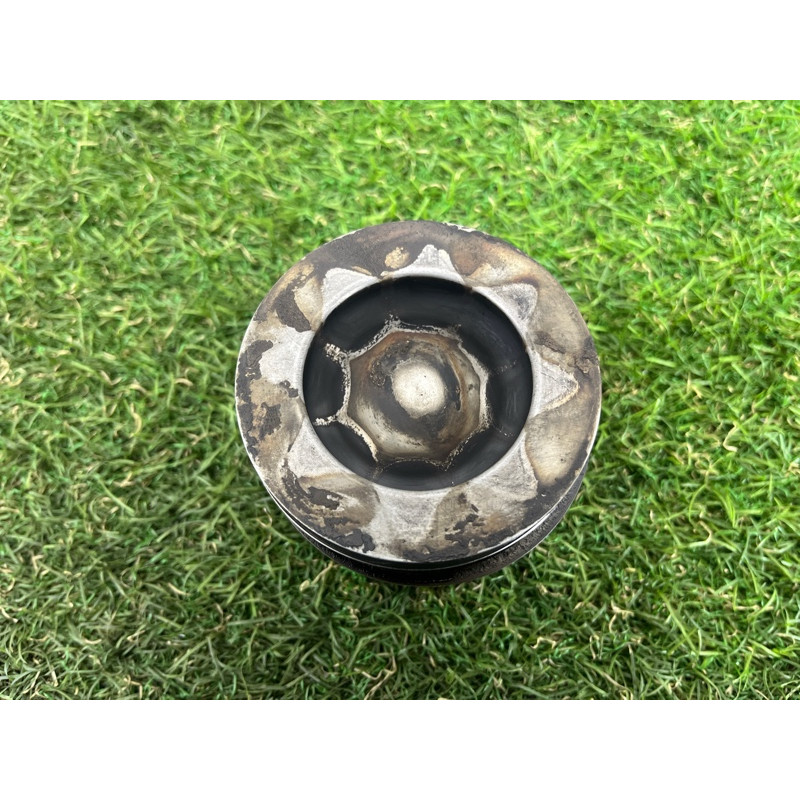 Поршень (двигатель и элементы) Volkswagen Amarok 2H 2012 2.0 tdi 03L107065N001